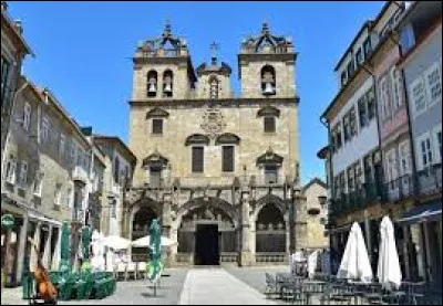 La ville de Braga est située...