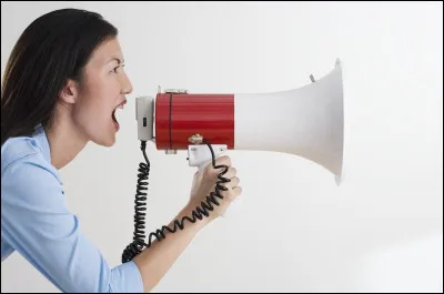 "Shout" est une chanson de ....