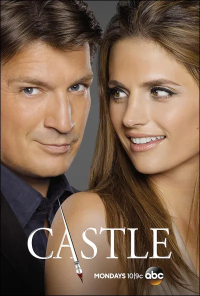 Kate Beckett, dans "Castle", est jouée par :