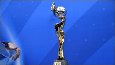 Quel pays remporte la Coupe du monde féminine ?