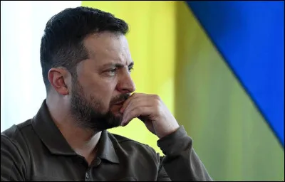 À quel groupe français doit-on le titre "Viens faire un tour sous la pluie" ?