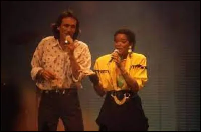 Avec la chanteuse de quel groupe antillais Philippe Lavil a-t-il chanté "Kolé Séré" ?