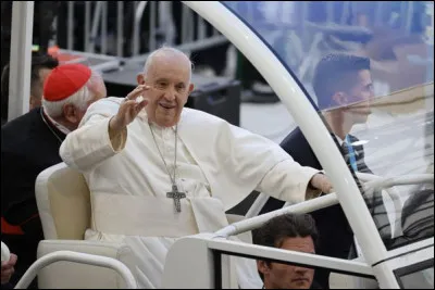 Évènement : Dans quelle ville française, le pape François a-t-il célébré une messe le 23 septembre 2023 ?