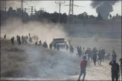 Monde : À quelle date le mouvement islamiste palestinien Hamas lance-t-il lopération "Déluge dAl-Aqsa" contre Israël ?
