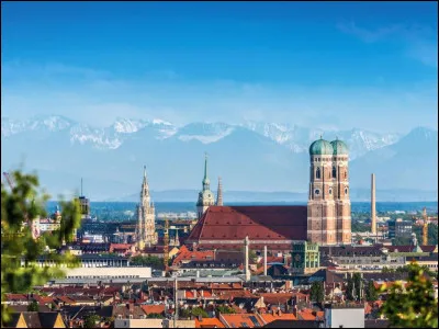 Trouvez la traduction de "lassen".