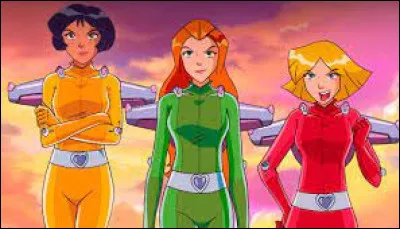 Qui est le principal interlocuteur des Totally Spies dans la série ?