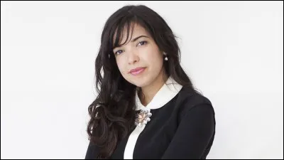 Enchaînons sur une chanson de Indila que tu connais très certainement : "Tourner dans..."