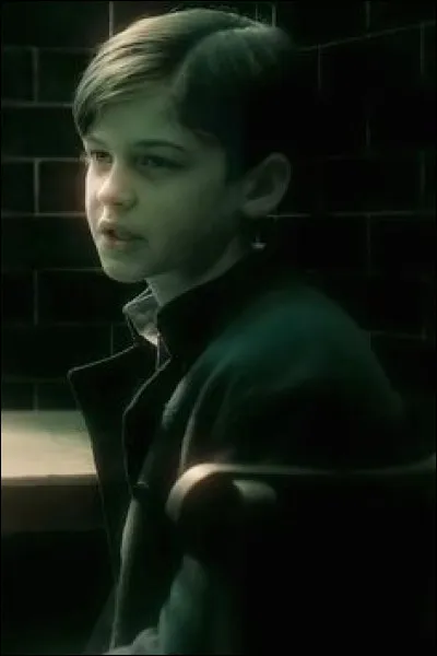 Que peut faire Tom que les autres enfants ne peuvent pas faire ?