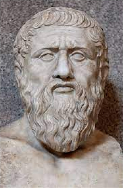 Quel philosophe grec était l'élève de Socrate et le maître d'Aristote ?