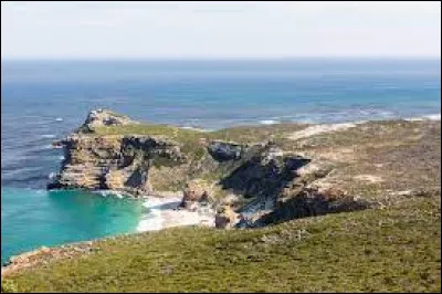 Quel explorateur portugais a été le premier à atteindre le cap de Bonne-Espérance en 1488 ?