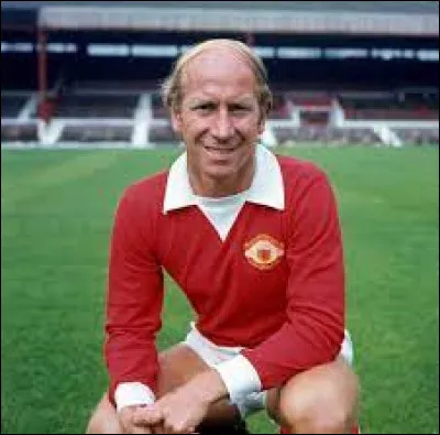 Bobby Charlton, mort le 21 octobre 2023, avait remporté la coupe du monde de football avec l'équipe d'Angleterre puis le ballon d'or en ...