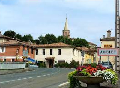 Je vous propose de commencer notre balade en Occitanie, à Aubiet. Village de l'aire d'attraction Auscitaine, traversé par la Gimone et sur les bords de l'Arrats, il se situe dans le département ...