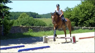 Sur une barre au sol je me mets...