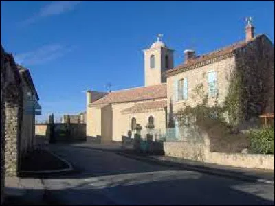 Village de la Drôme provençale, Colonzelle se situe en région ...