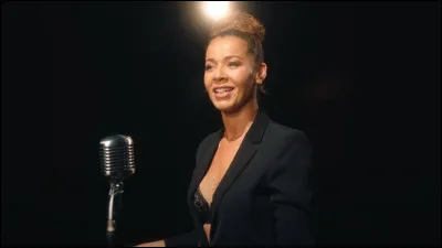 Comment s'appelle le disque que Chimène Badi a sorti en 2023 ?