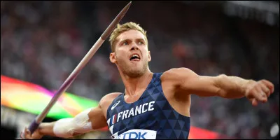 En compétition, à combien d'essais a droit un lanceur de javelot ?