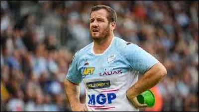 Comment s'appelle ce joueur de rugby ?