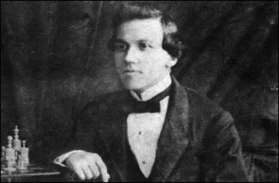 Jeune prodige des échecs, il naît le 22 juin 1837 à La Nouvelle-Orléans où il meurt le 10 juillet 1884. Il joue en 1858 cette célèbre partie surnommée "La partie de l'opéra".