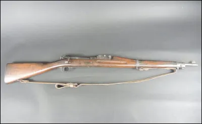 Et où se trouve son fusil ?