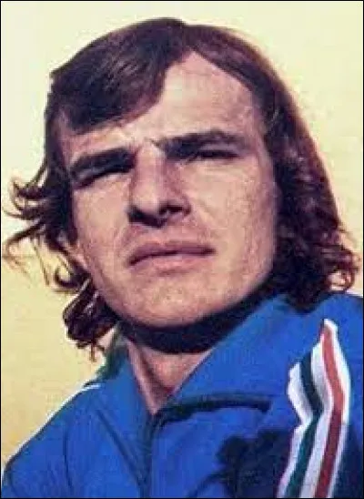 L'ancien footballeur Georges Bereta, mort le 4 juillet 2023, avait remporté, entre 1966 et 1974, six titres de champion de France et trois coupes de France avec ...