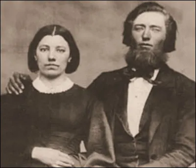 Quel est le nom complet de Caroline Ingalls ?