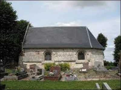 Vous avez sur cette image la chapelle Notre-Dame-O-Pie, &agrave; Pierregot. Village des Hauts-de-France, dans l'aire d'attraction Ami&eacute;noise, il se situe ...