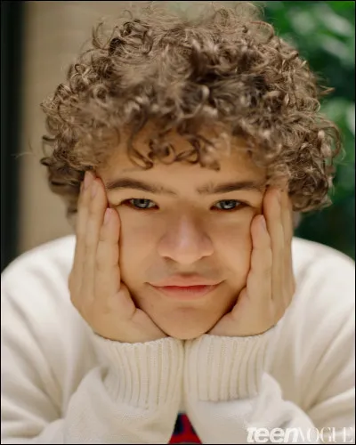 Quel est le nom complet de Gaten ?