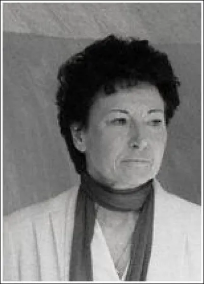 Sa figure était victime des coups de lames, c'est la...