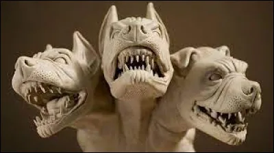 Selon certains mythes, que représentent ses trois têtes ?