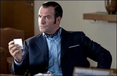 Quelle est l'identité de cet agent dans les romans ?