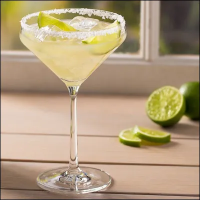 Quel est ce cocktail en M à base de tequila et de citron, servi dans un verre au bord givré de sel ?