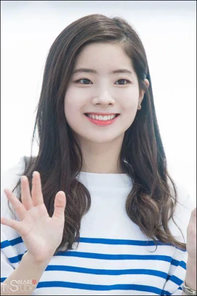 De quel instrument joue-t-elle principalement ?