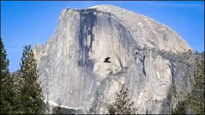 Situé dans le Yosemite, aux États-Unis, il s'agit de :
