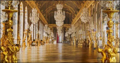 Quel peintre réalisa le "Portrait de Louis XIV en costume de sacre" ?