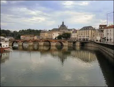 De quel fleuve la Marne est-elle un affluent ?