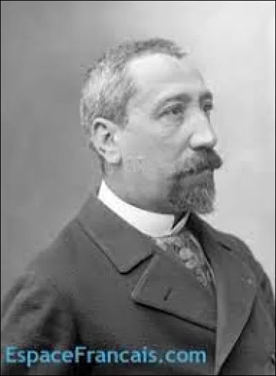 L'écrivain français Anatole France sera honoré à l'occasion du ... anniversaire de ...