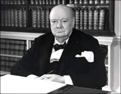 Nous pourrons célébrer le ... anniversaire de la naissance de Winston Churchill.