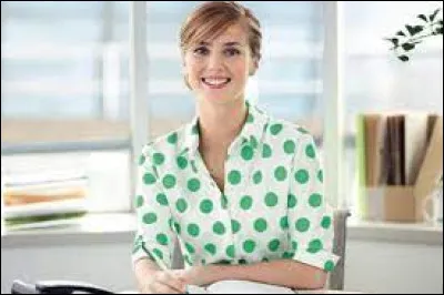 Elle est l'icône de Groupama dans la publicité.