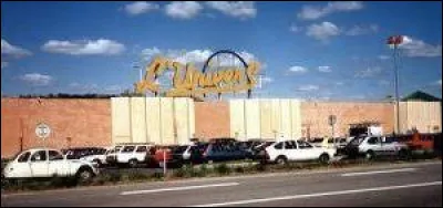 En 1990, le rachat de cette autre entreprise succursaliste, qui possède 14 hypermarchés à l'enseigne Mammouth puis L'Univers, permet à Casino de renforcer son implantation dans le sud-ouest : de quelle entreprise s'agit-il ?