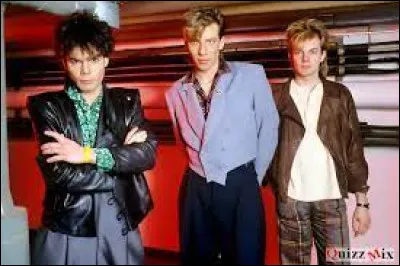 Quel groupe a interprété "Forever Young" en 1984 ?