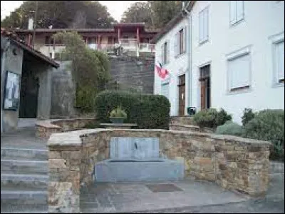 Petit village Bigourdan de 85 habitants, Thébe se situe dans l'ex région ...