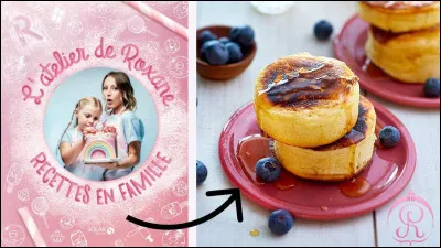 Qui a signé dans un des cahiers de "L'Atelier de Roxane" ?