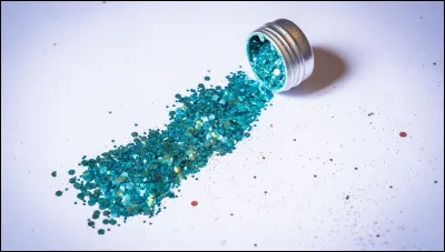 Aimes-tu les paillettes ?