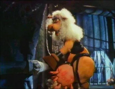 Quel personnage de Meet the Feebles tourne des films porno clandestin dans les bas-fond du thtre ?