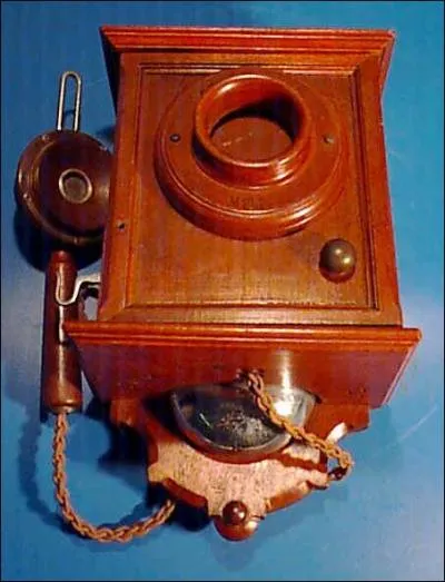 La premire ville d'Europe  possder un rseau de tlphone urbain ds 1879 fut :