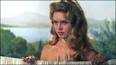 Quelle actrice française a joué dans le film "Et Dieu... créa la femme" ?