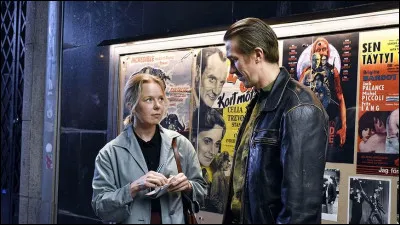 Une comédie dramatique finlandaise sortie, en France, le 20 septembre 2023. Quel est ce film d'Aki Kaurismäki, dans lequel nous voyons Alma Pöysti, Jussi Vatanen et Janne Hyytiäinen ?