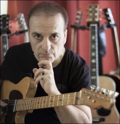 Avec quelle star de la chanson française Michel Françoise travaille-t-il souvent ?