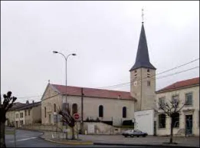 Voici l'église de la Nativité-de-la-Vierge, à Maizières. Village de Lorraine, dans l'aire d'attraction Nancéenne, il se situe dans le département ...