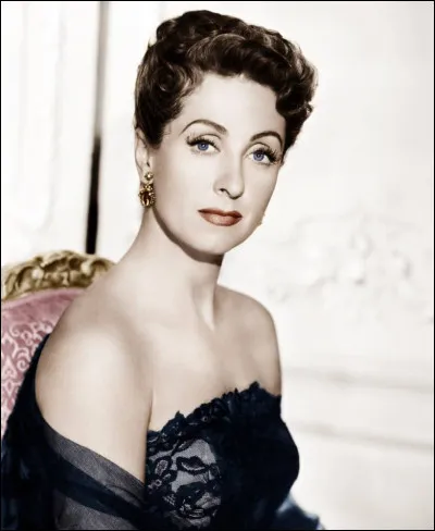 Cette comédienne fait partie du club des actrices centenaires. Quel est son prénom ?